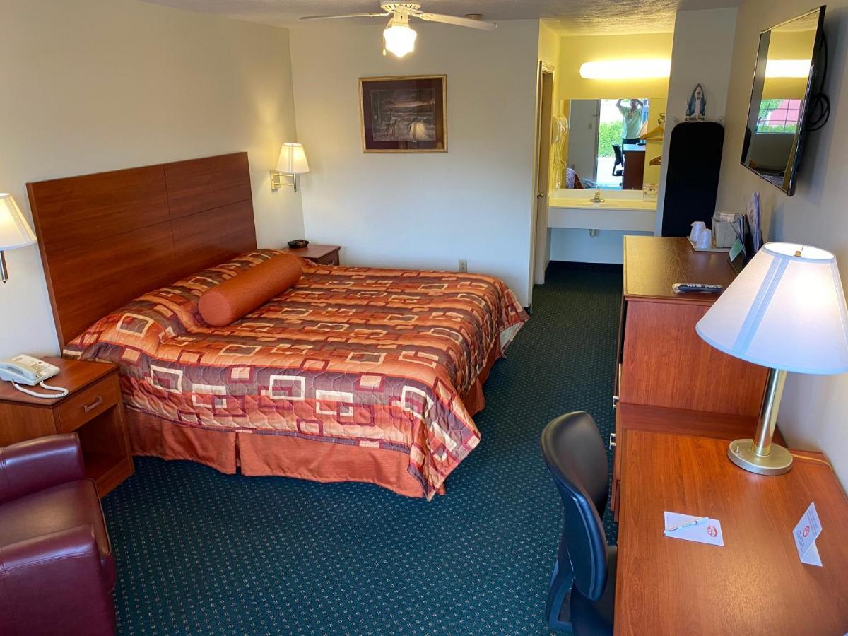 Country Hearth Inn-Union City Eksteriør billede